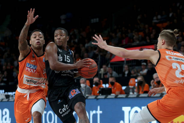 这些跑者的 这些跑者的