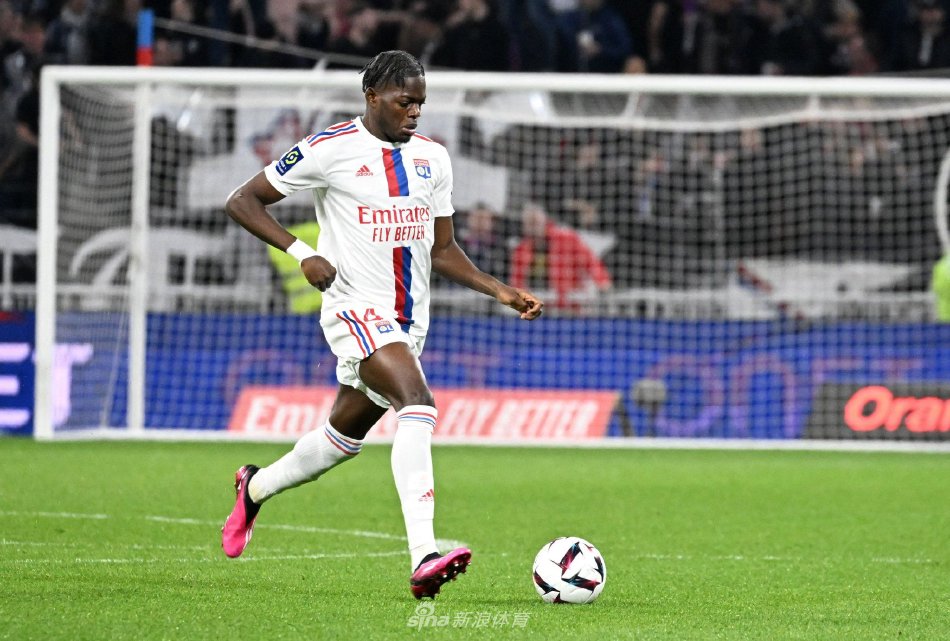 教练组对于 教练组对于